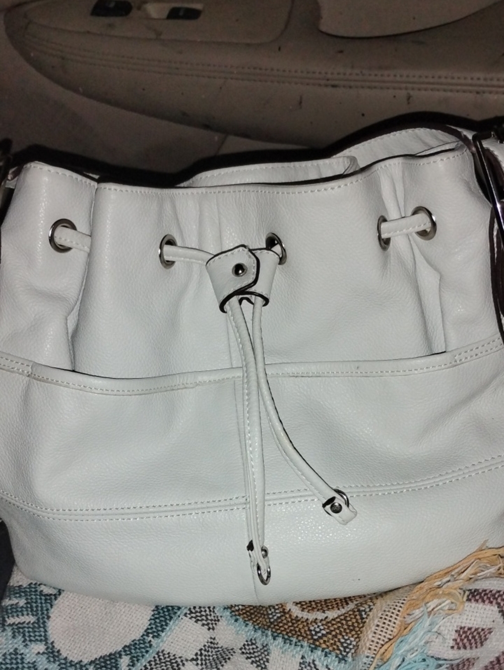 Tignanello White Leather Drawstring Bucket Shoulder Bag
